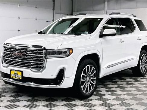 Used 2022 GMC Acadia Denali w/ Trailering Package image 11