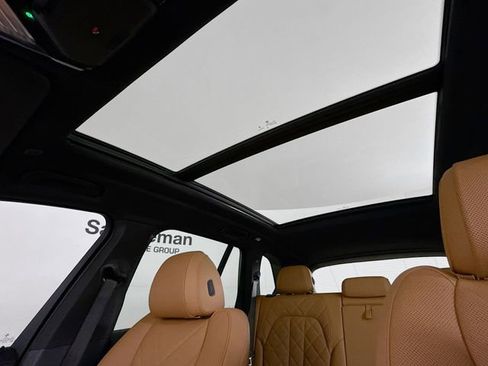 Used 2024 BMW X5 xDrive40i w/ M Sport Package image 23