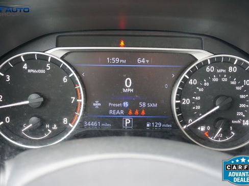 Used 2025 Nissan Altima 2.5 SV FWD image 40