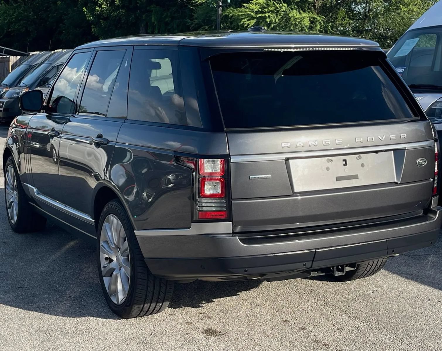 Used 2015 Land Rover Range Rover Supercharged AWD/4WD image 4