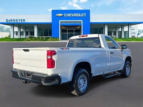 Used 2025 Chevrolet Silverado 1500 W/T w/ WT Value Package image 9
