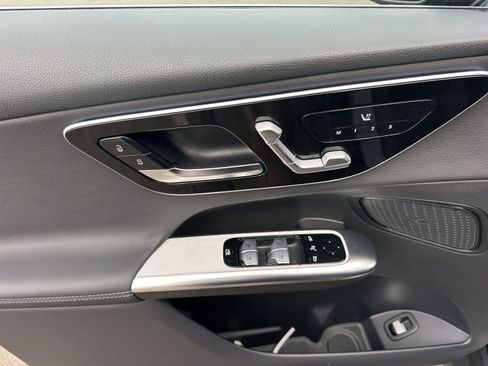 Certified 2026 Mercedes-Benz GLC 300 4MATIC image 11