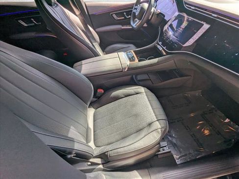 Used 2024 Mercedes-Benz EQS 580 4MATIC Sedan image 22