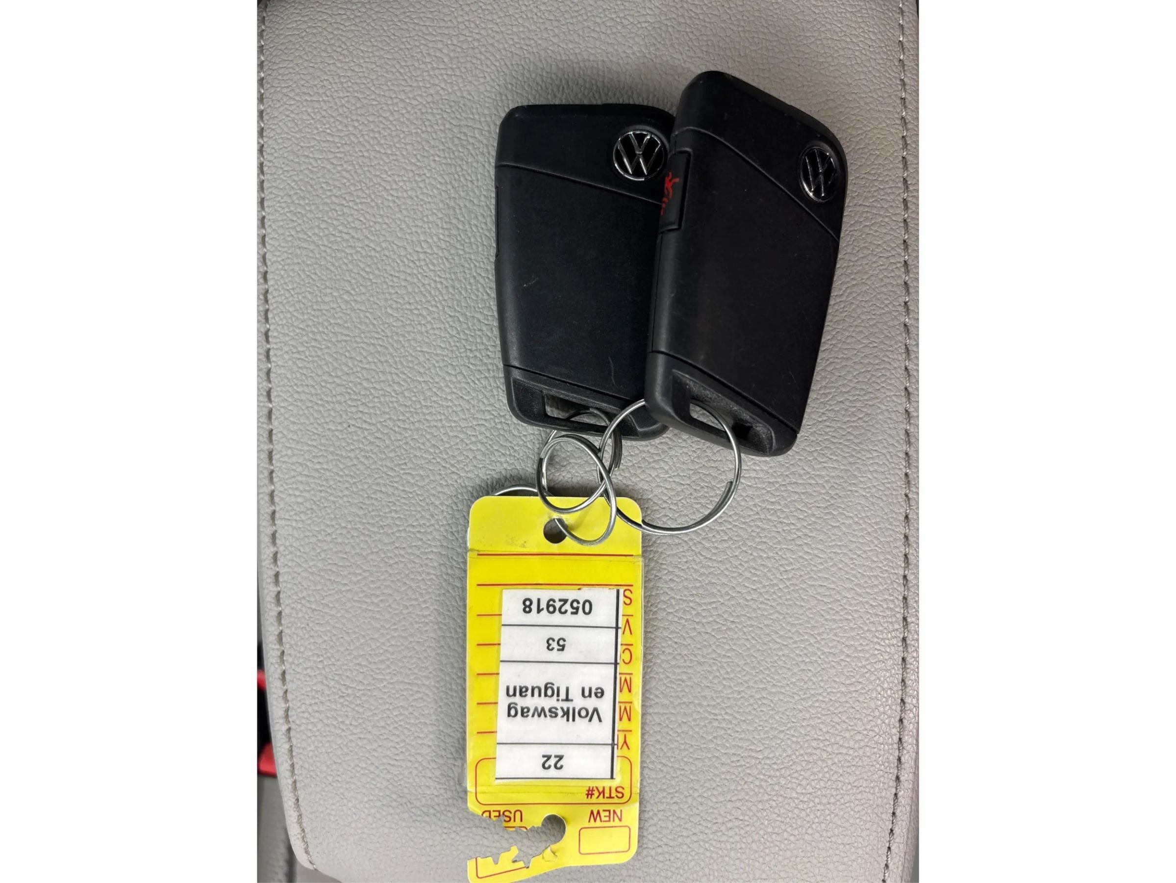 Used 2022 Volkswagen Tiguan SEL R-Line AWD/4WD image 40