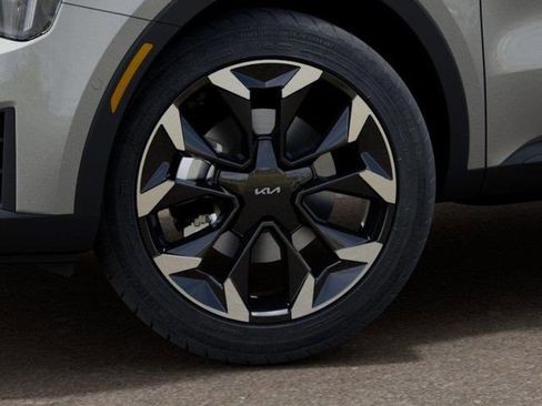 New 2026 Kia Sorento SX image 9