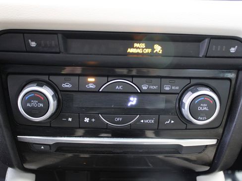 Used 2016 MAZDA MAZDA6 Grand Touring image 16