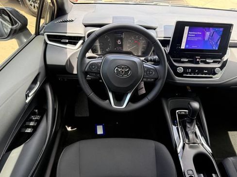 Used 2026 Toyota Corolla SE FWD image 23