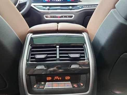 Used 2026 BMW X5 xDrive40i image 52