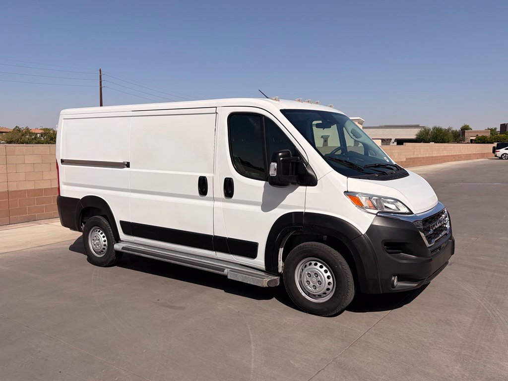 Used 2025 RAM ProMaster 2500 w/ U-Haul Equipment Group FWD image 5