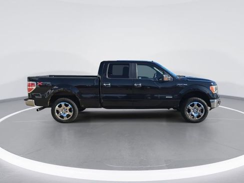 Used 2011 Ford F150 XLT w/ XTR Pkg image 2