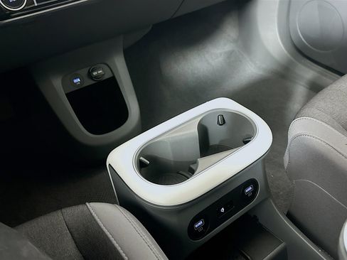 Used 2024 Hyundai Ioniq 5 SEL image 26