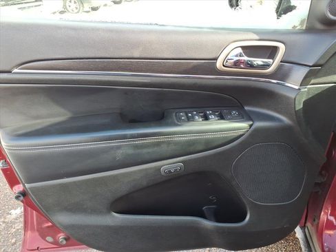 Used 2014 Jeep Grand Cherokee Limited w/ Trailer Tow Group IV image 12