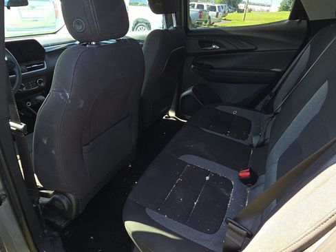 Used 2024 Chevrolet TrailBlazer LS w/ LS Convenience Package FWD image 13