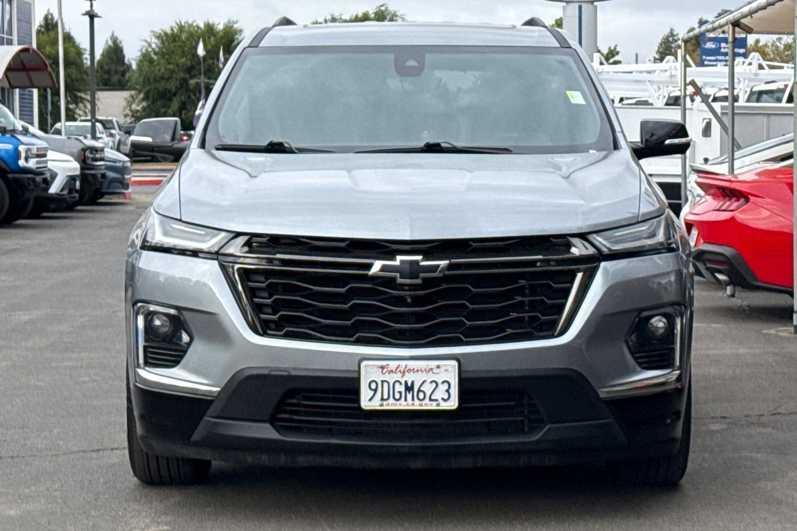 Used 2023 Chevrolet Traverse Premier w/ Redline Edition AWD/4WD image 11