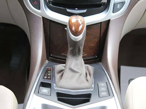 Used 2014 Cadillac SRX Performance w/ Driver Awareness Package image 22