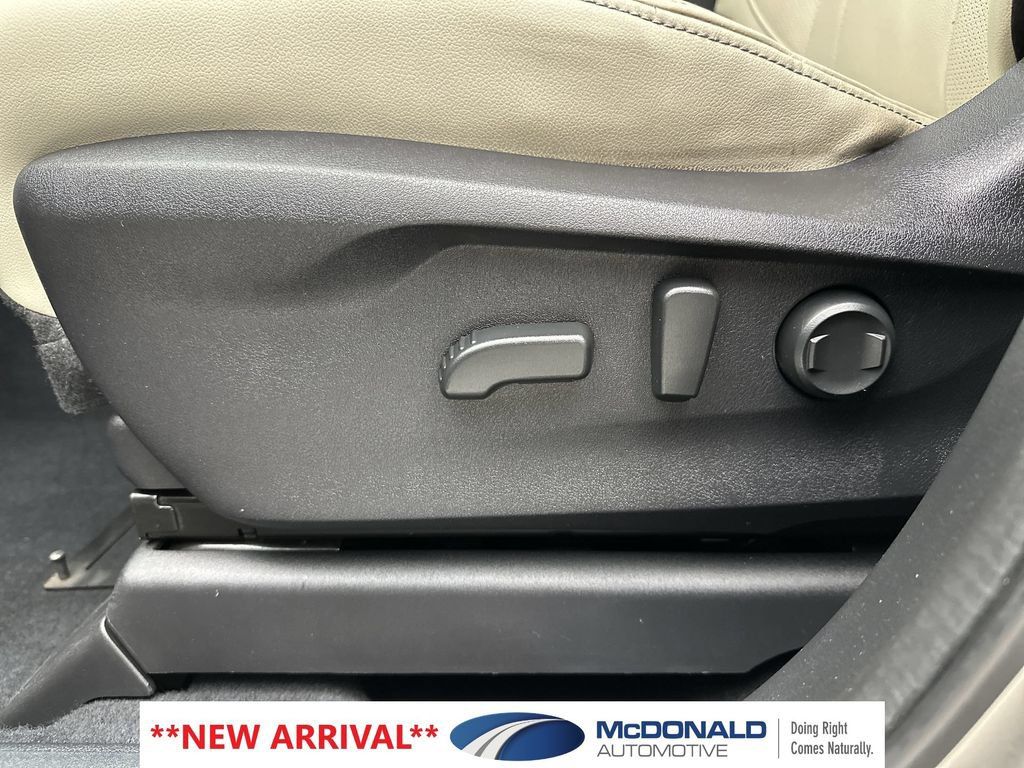 Used 2020 Subaru Ascent Limited AWD/4WD image 12