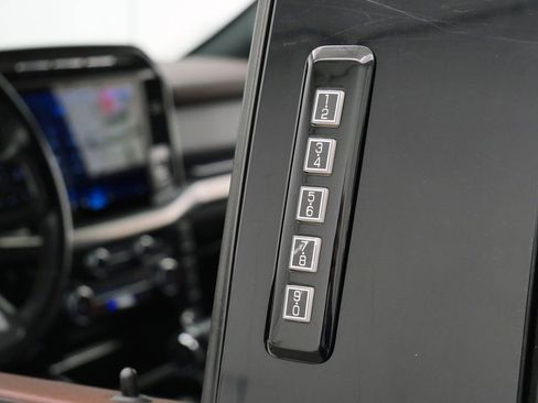 Used 2021 Ford F150 Lariat AWD/4WD image 15