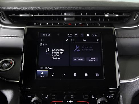 Used 2024 Jeep Grand Cherokee Altitude image 33