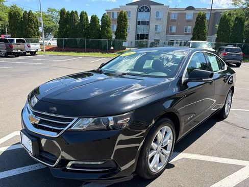 Used 2018 Chevrolet Impala LT w/ Sunroof and Spoiler Package FWD image 6