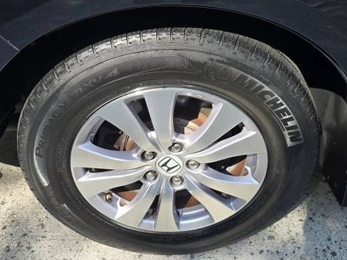 Used 2016 Honda Odyssey SE image 11