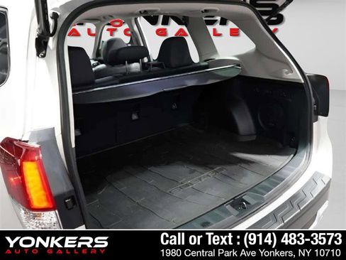 Used 2022 Subaru Forester Touring image 43