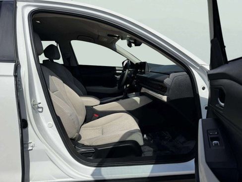 Used 2024 Honda Accord LX image 45