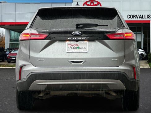 Used 2024 Ford Edge SEL image 5