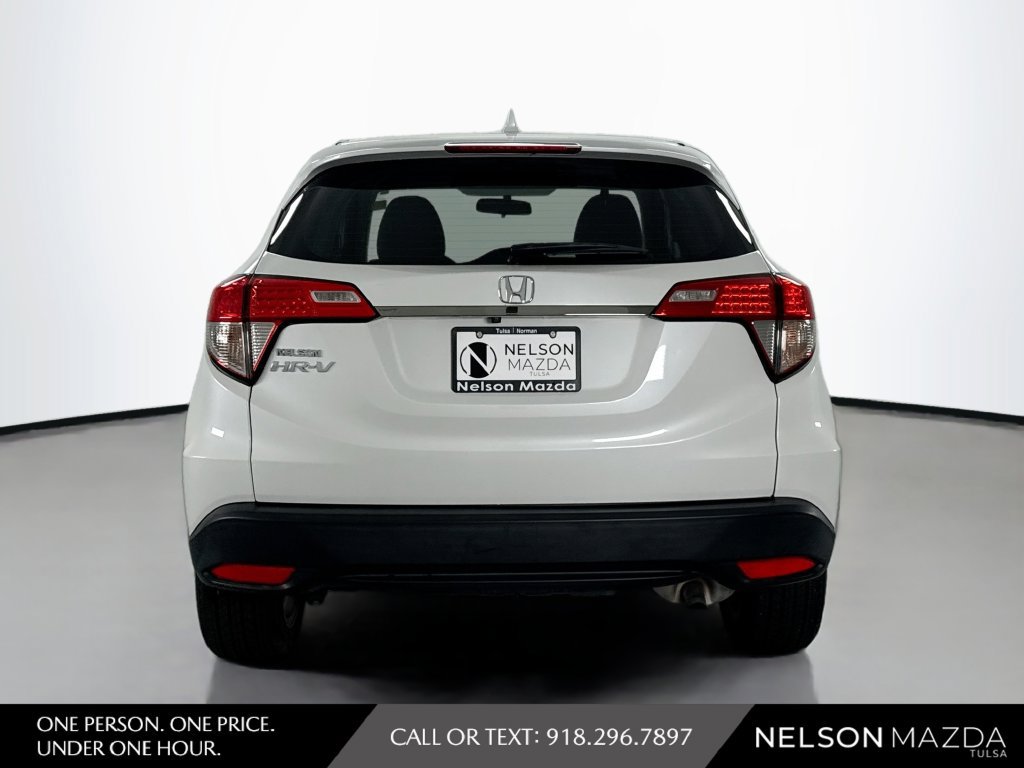 Used 2022 Honda HR-V LX image 6