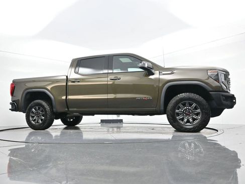 Used 2024 GMC Sierra 1500 AT4X image 46