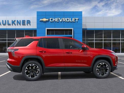 New 2026 Chevrolet Equinox LT w/ Convenience Package II AWD/4WD image 5