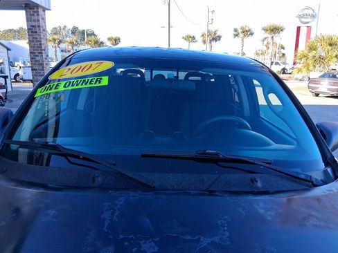 Used 2007 Mitsubishi Raider LS image 30