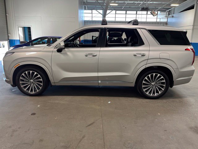 Used 2025 Hyundai Palisade Calligraphy AWD/4WD image 6