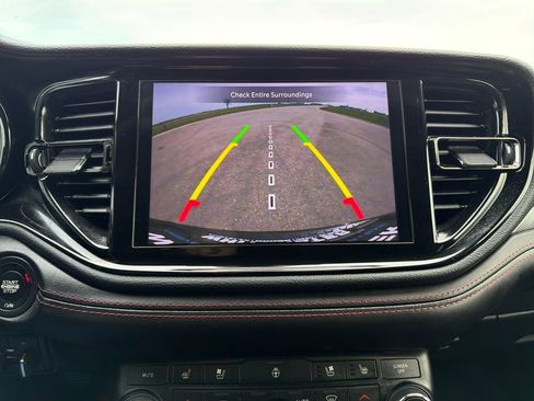 Used 2021 Dodge Durango R/T w/ Tow 'N Go Package AWD/4WD image 8