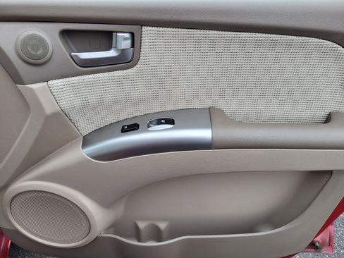 Used 2008 Kia Sportage LX image 17