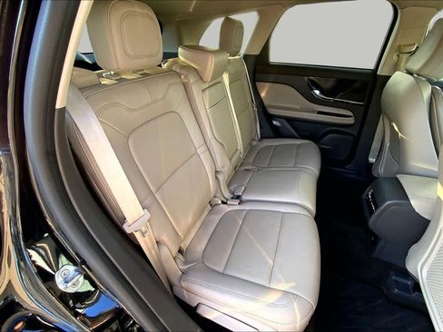 Used 2023 Lincoln Corsair Reserve FWD image 20