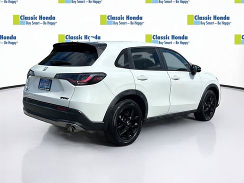 Certified 2023 Honda HR-V Sport image 8