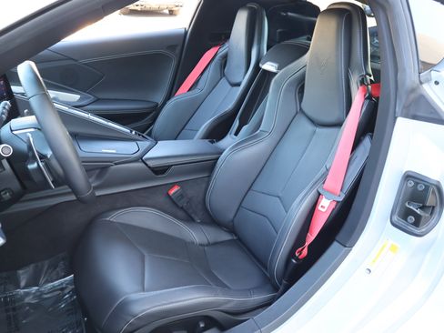 Used 2022 Chevrolet Corvette Stingray Coupe w/ 1LT image 2