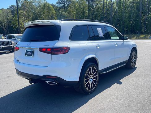Used 2025 Mercedes-Benz GLS 450 4MATIC image 7