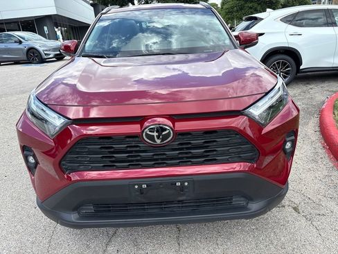 Used 2023 Toyota RAV4 XLE Premium FWD image 8