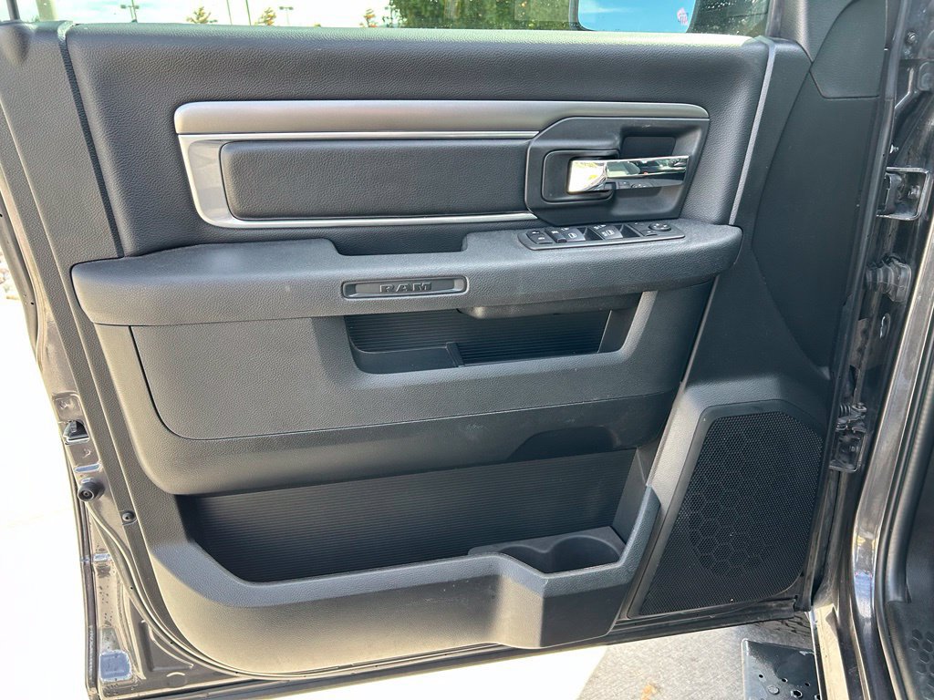 Used 2022 RAM 1500 Warlock AWD/4WD image 22