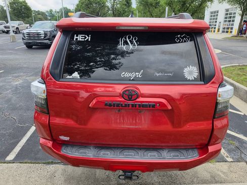 Used 2016 Toyota 4Runner SR5 Premium AWD/4WD image 8