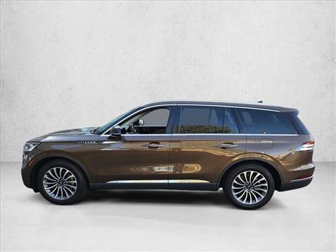 Used 2022 Lincoln Aviator Reserve RWD image 9