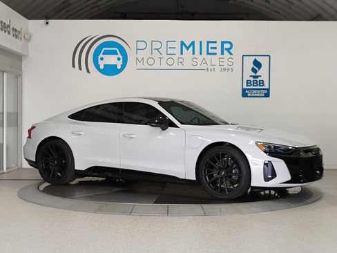 Used 2022 Audi e-tron GT Prestige w/ Prestige Package image 64