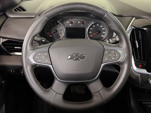 Used 2023 Chevrolet Traverse RS AWD/4WD image 11