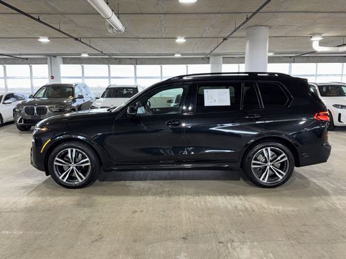 Used 2024 BMW X7 xDrive40i w/ M Sport Package image 5