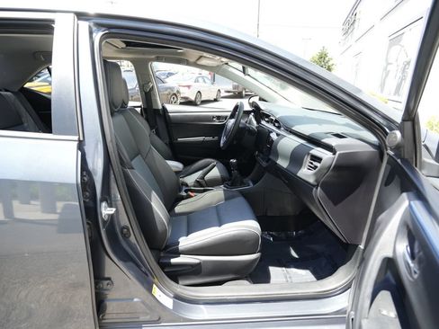 Used 2014 Toyota Corolla S FWD image 28