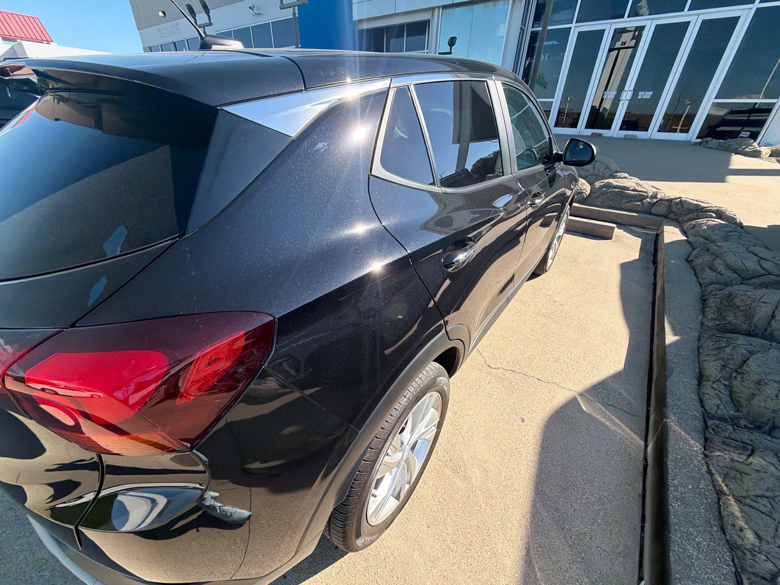 Used 2024 Buick Encore GX Preferred FWD image 15