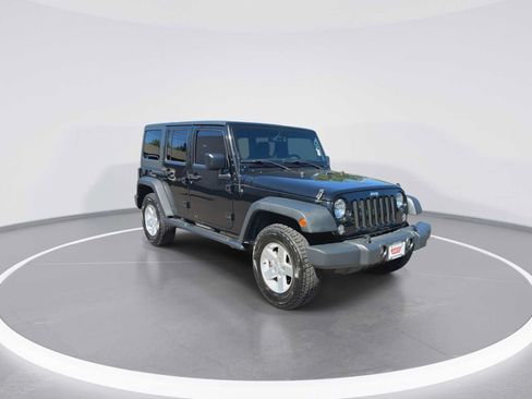 Used 2016 Jeep Wrangler Unlimited Sport AWD/4WD image 2