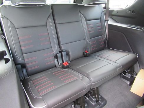 New 2026 GMC Yukon AT4 Ultimate AWD/4WD image 38