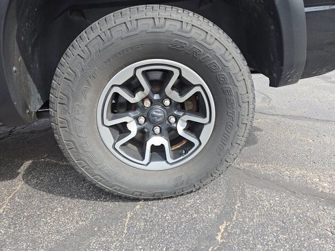 Used 2017 RAM 1500 Rebel w/ Luxury Group AWD/4WD image 17